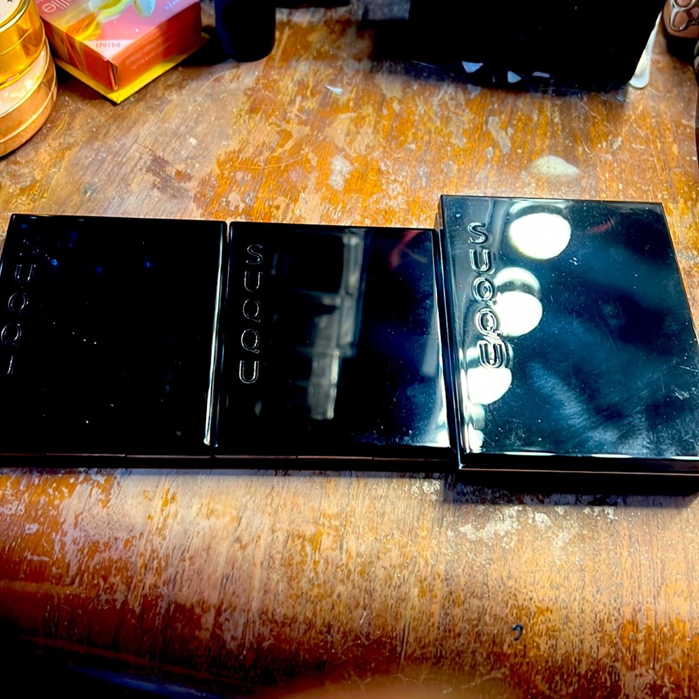 Lot of SUQQU luxury makeup